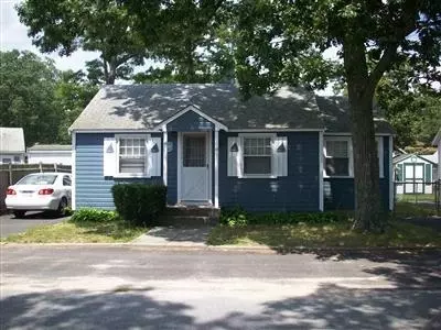 13 Weston Ave, Wareham, MA 02571 photo 1