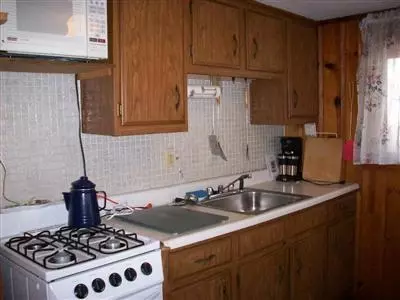 13 Weston Ave, Wareham, MA 02571 photo 4