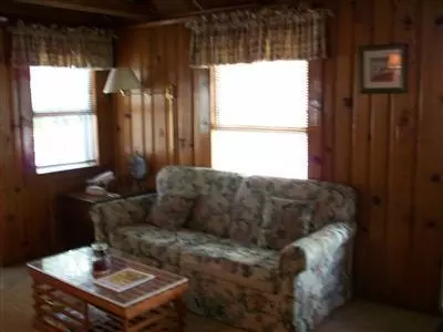 13 Weston Ave, Wareham, MA 02571 photo 6