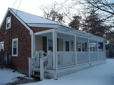 29 Old Town Rd, Hyannis, MA 02601 photo 1