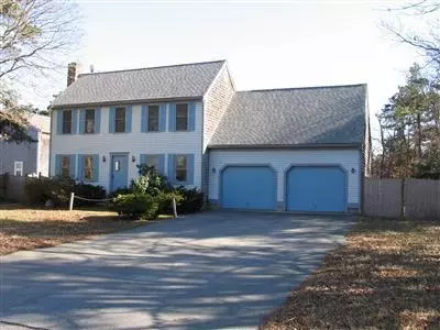 9 Spinnaker Dr, Mashpee, MA 02649 photo 1