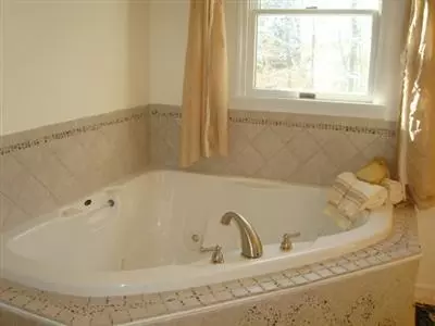 67 Pondside Cir, Centerville, MA 02632 photo 9