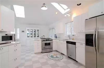 50 Overlea Rd, Hyannis Port, MA 02647 photo 6