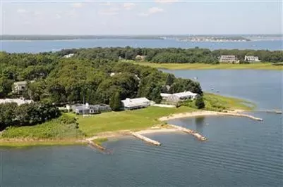 45 Harbor Dr, Pocasset, MA 02559 photo 2