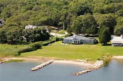 45 Harbor Dr, Pocasset, MA 02559 photo 1
