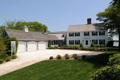 56 Sand Pt, Osterville, MA 02655 photo 3