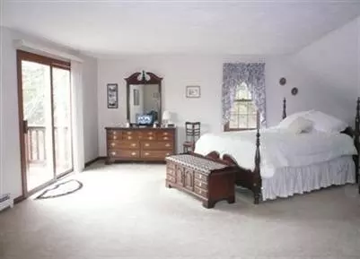 39 Wintergreen Rd, Mashpee, MA 02649 photo 5