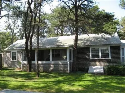 70 Summit St, Wellfleet, MA 02667 photo 4
