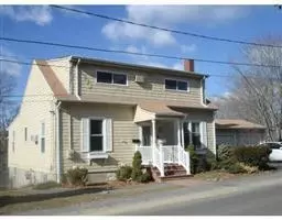 41 James St, Acushnet, MA 02745 photo 2