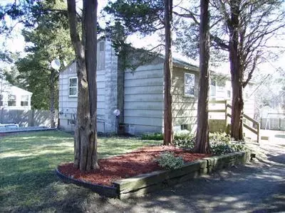 6 Benedict Rd, Bourne, MA 02532 photo 3