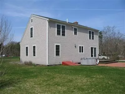 8 Redberry Ln, Marstons Mills, MA 02648 photo 19
