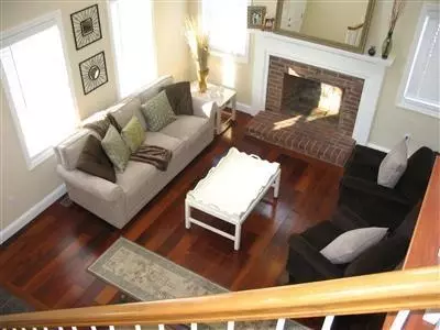 8 Redberry Ln, Marstons Mills, MA 02648 photo 3