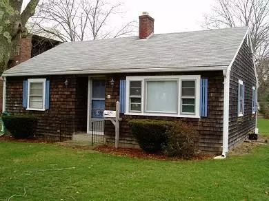80 Sea St, Hyannis, MA 02601 photo 1