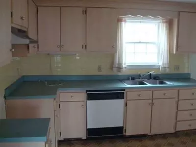 86 Hamden Cir, Hyannis, MA 02601 photo 3
