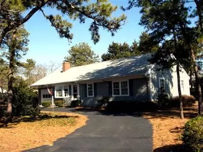 30 Joan Rd, Centerville, MA 02632 photo 1