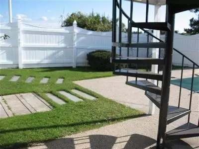 43 Pine Tree Dr, Buzzards Bay, MA 02532 photo 8