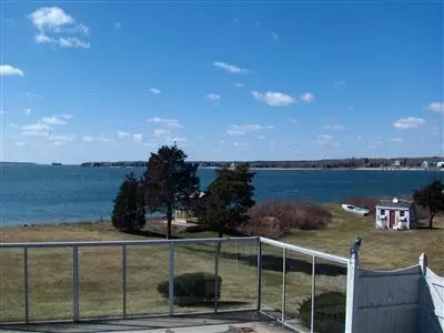 43 Pine Tree Dr, Buzzards Bay, MA 02532 photo 4