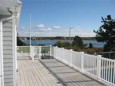 43 Pine Tree Dr, Buzzards Bay, MA 02532 photo 10