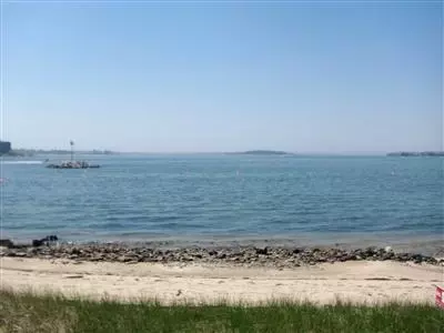 43 Pine Tree Dr, Buzzards Bay, MA 02532 photo 3