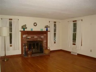 75 Kettle Hole Rd, Eastham, MA 02642 photo 3