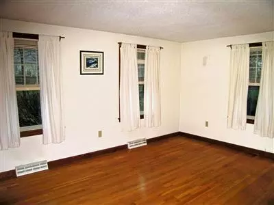 75 Kettle Hole Rd, Eastham, MA 02642 photo 8