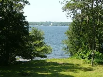 172 Wheeler Rd, Mashpee, MA 02649 photo 1