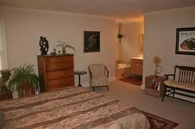 77 Eisenhower Dr, Cotuit, MA 02635 photo 7