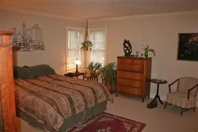 77 Eisenhower Dr, Cotuit, MA 02635 photo 6