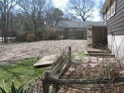 8 Cliff Rd, Bourne, MA 02532 photo 5