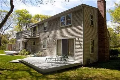 142 Ralyn Rd, Cotuit, MA 02635 photo 2