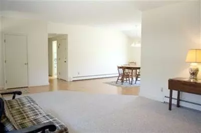 714 Old Stage Rd, Centerville, MA 02632 photo 3