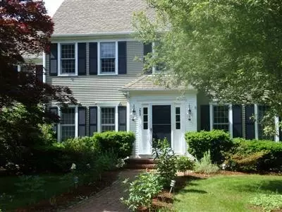 288 Pine St, Centerville, MA 02632 photo 1