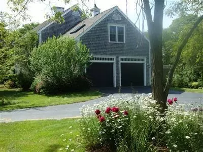 288 Pine St, Centerville, MA 02632 photo 3