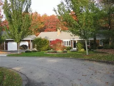 44 Sandy Fox Dr, Mashpee, MA 02649 photo 3