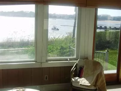 76 Circuit Ave, Pocasset, MA 02559 photo 12