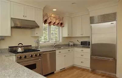 21 Bumps River Rd, Osterville, MA 02655 photo 5