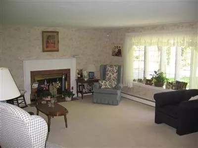 116 Wintergreen Cir, Osterville, MA 02655 photo 3