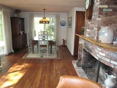 4 Broomstick Way, Mashpee, MA 02649 photo 5