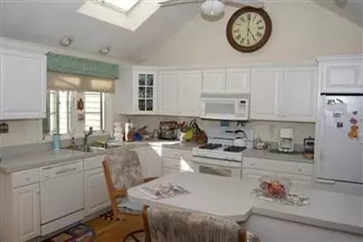 132 Falling Leaf Ln, Osterville, MA 02655 photo 5