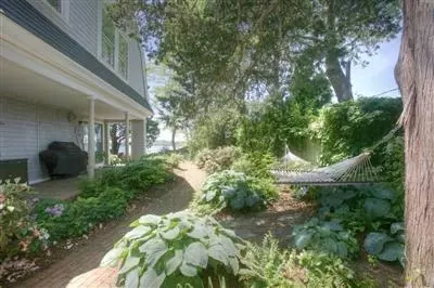 29 Prospect St, Buzzards Bay, MA 02532 photo 14