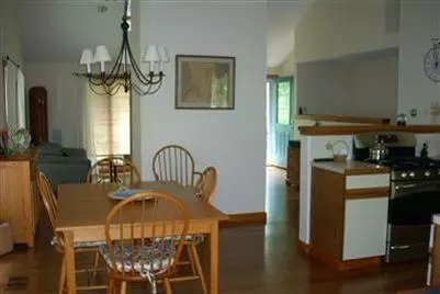 455 Sampsons Mill Rd, Cotuit, MA 02635 photo 9
