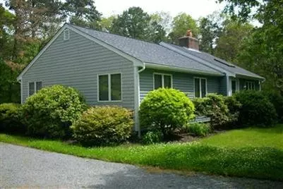 455 Sampsons Mill Rd, Cotuit, MA 02635 photo 3