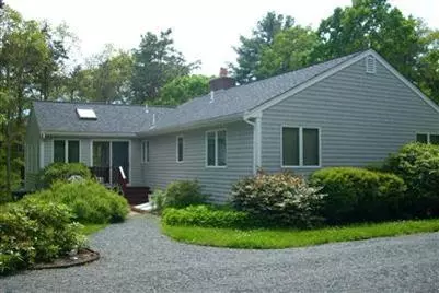 455 Sampsons Mill Rd, Cotuit, MA 02635 photo 2
