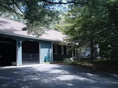 112 Regency Dr, Marstons Mills, MA 02648 photo 1