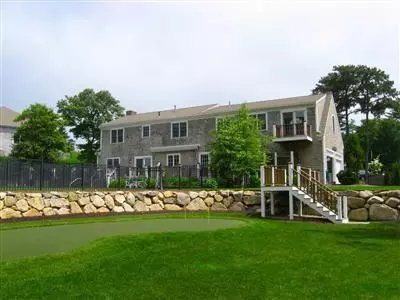 63 Biltmore Pl, West Barnstable, MA 02668 photo 4