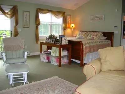 63 Biltmore Pl, West Barnstable, MA 02668 photo 15