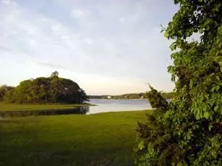 68 Bayview Rd, Mashpee, MA 02649 photo 3