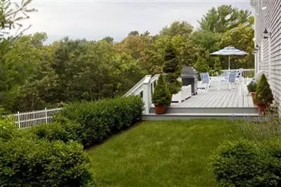 39 Melissa Ln, Cotuit, MA 02635 photo 2