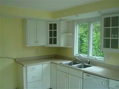 42 Pond View Dr, Mashpee, MA 02649 photo 2