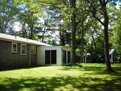 114 Great Neck Rd, Wareham, MA 02571 photo 3